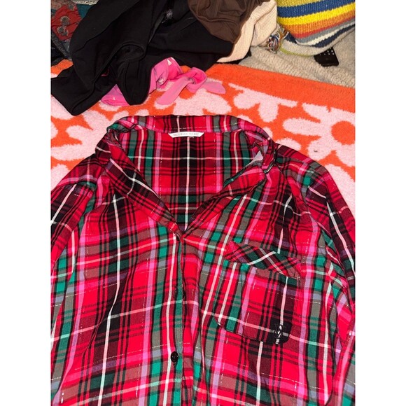 Victoria’s Secret Sleep Top - Picture 2 of 3